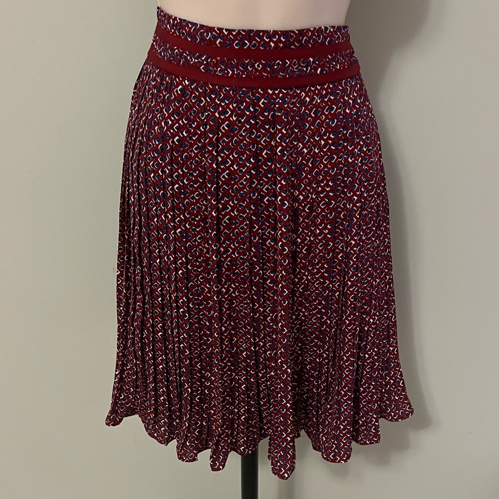 Banana Republic Flowy Pleat Skirt